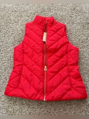 NWT Michael Kors Bright Ruby Quilted Puffer Vest Gold Zip Women’s Small